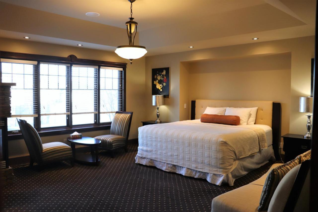Westmount River Inn YYC Buitenkant foto