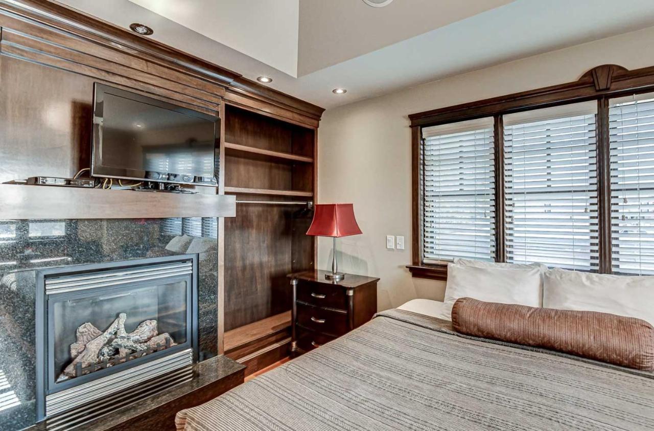 Westmount River Inn YYC Buitenkant foto