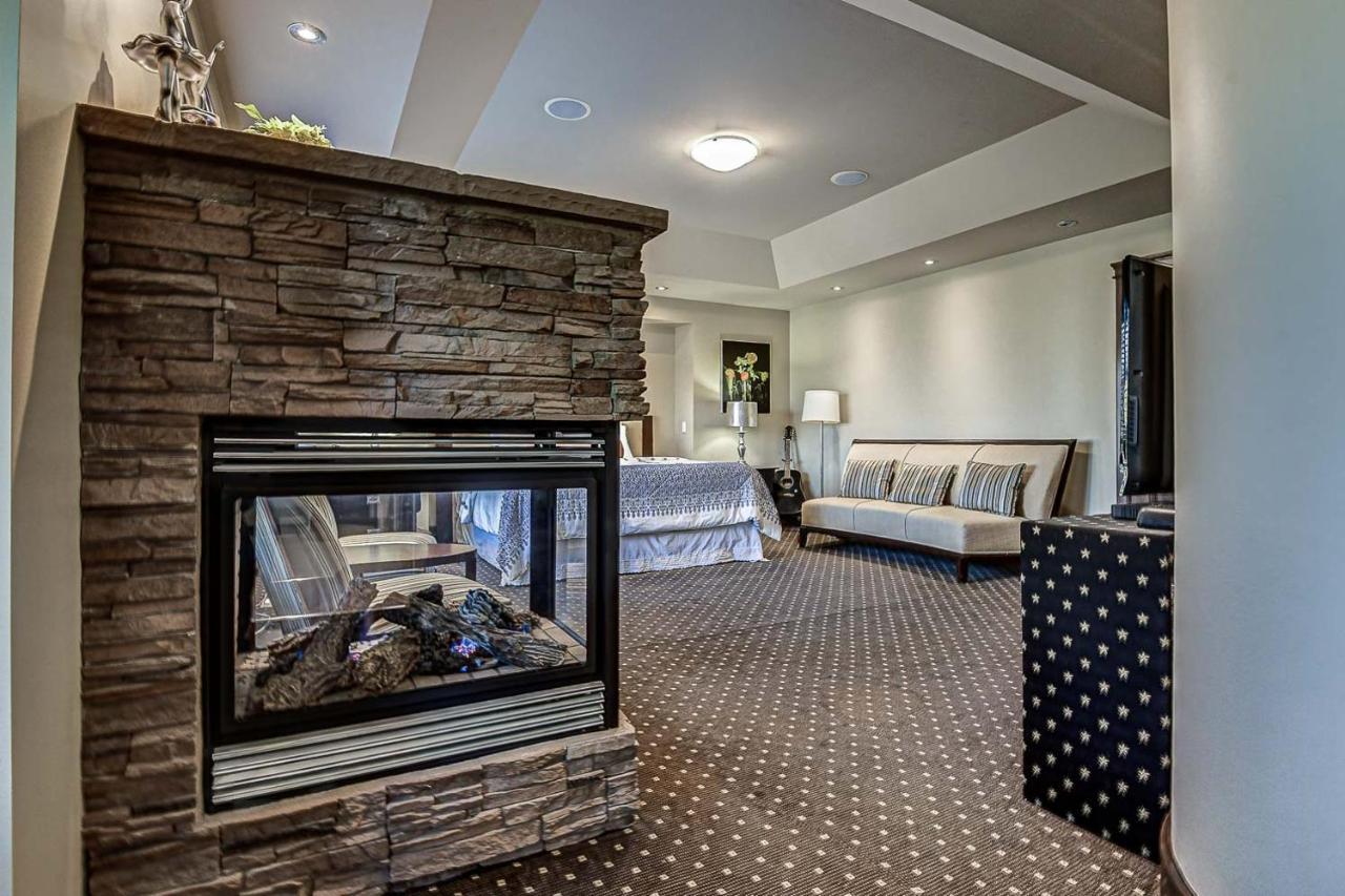 Westmount River Inn YYC Buitenkant foto