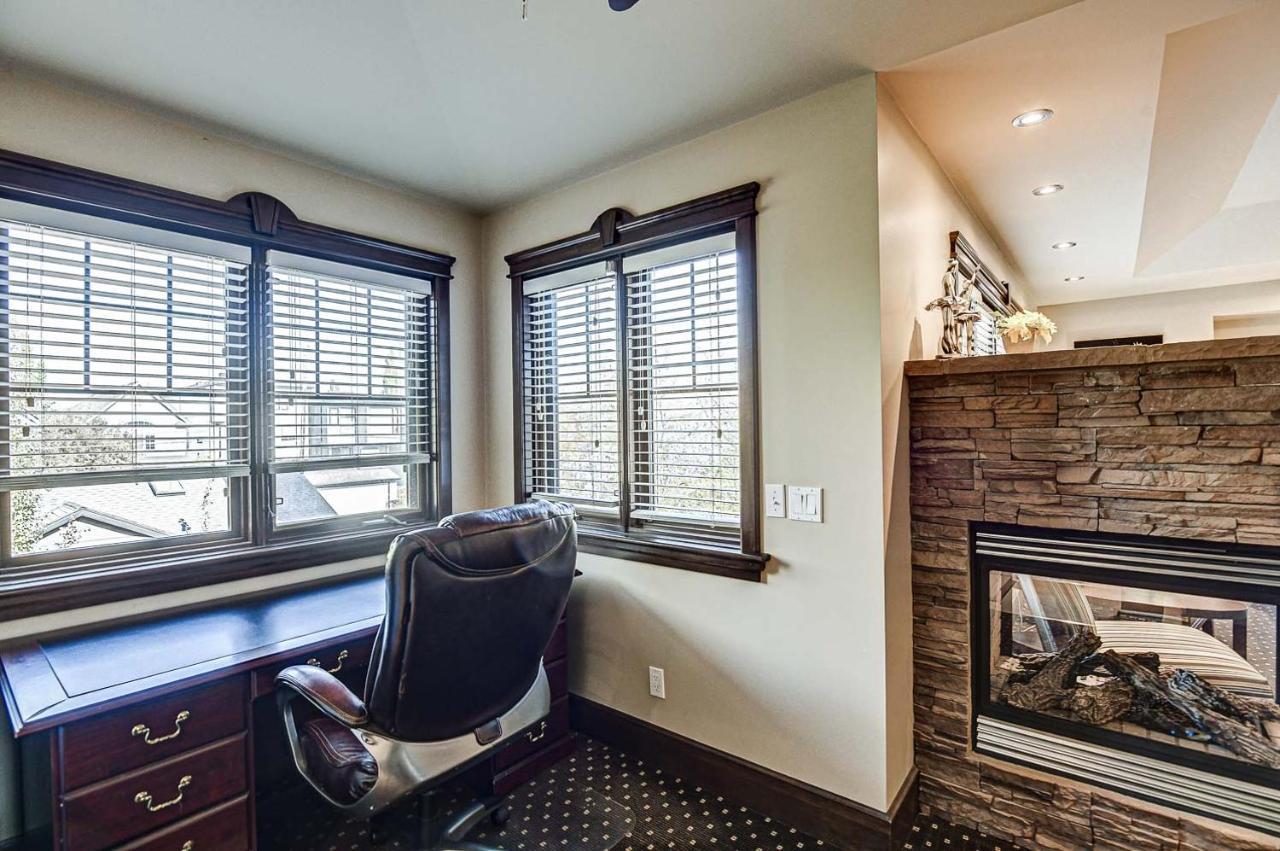 Westmount River Inn YYC Buitenkant foto